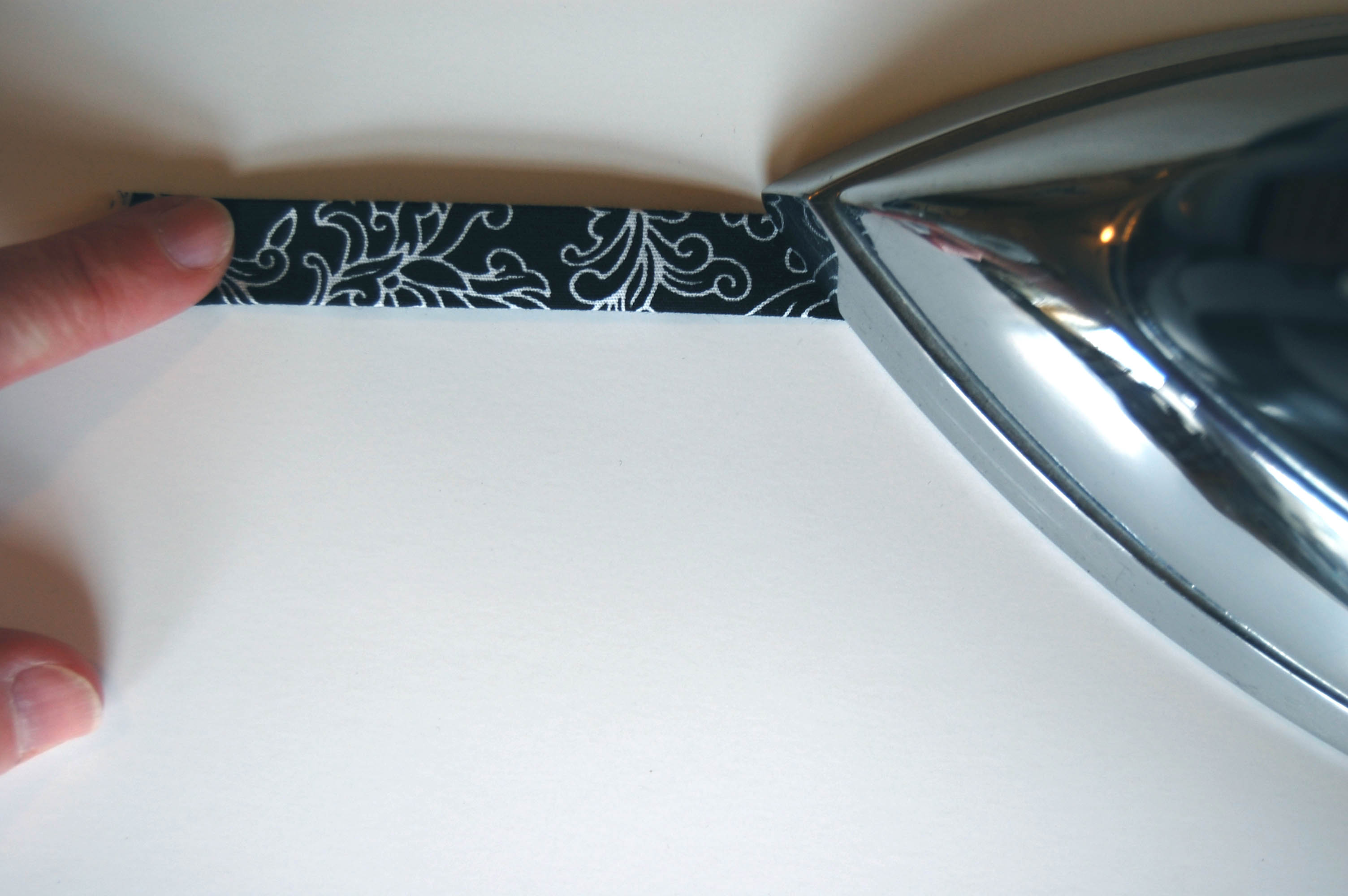 sew a tissue holder