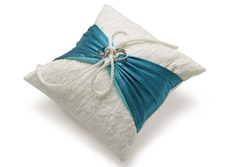 DIY Upcycled Ring Bearer's Pillow