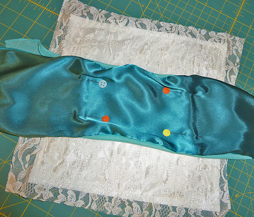 pin band to lace
