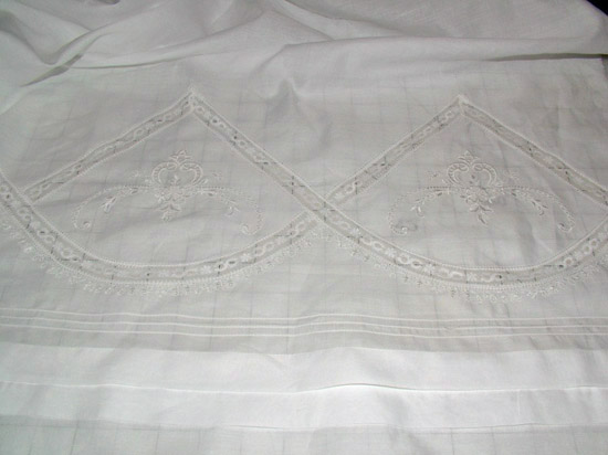 Ed Roux - lace shaping photo 14