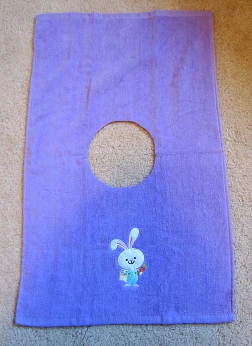 towel with circle cut-out