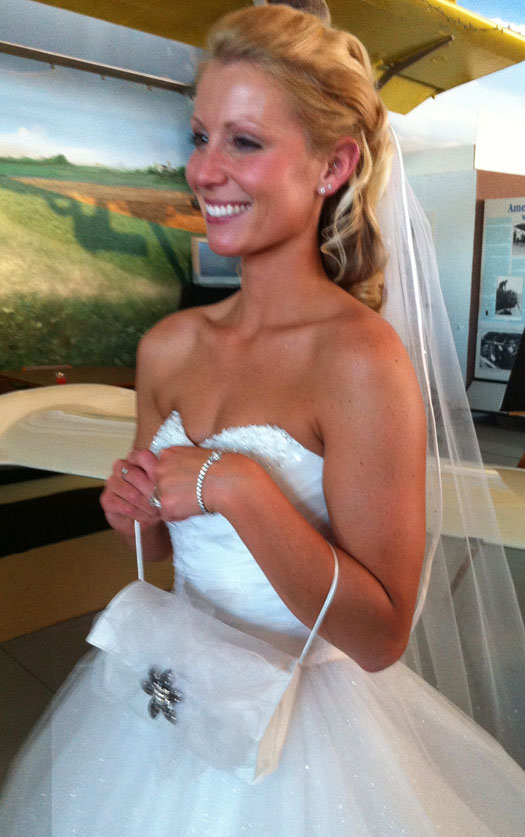 kerry - tulle purse - with bride - 525 px wide