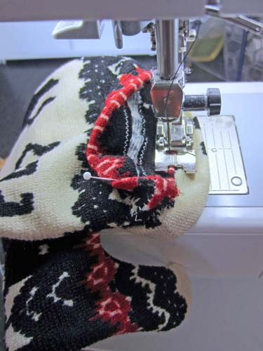 Free Convertible Mitten Tutorial