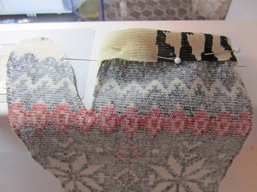 Free Convertible Mitten Tutorial