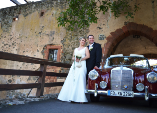 alice - dan - car - castle 500px