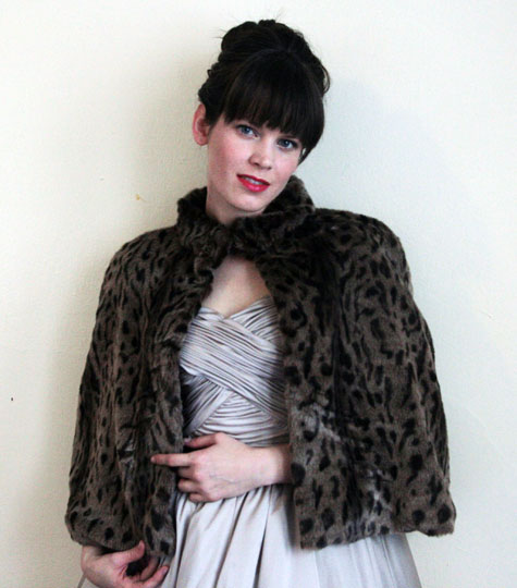 faux fur capelet - beauty 475px wide