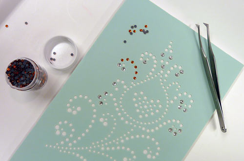 setting-crystals-in-template-500px