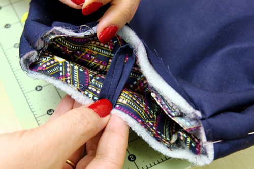 Artsy Purse - assemble the bag