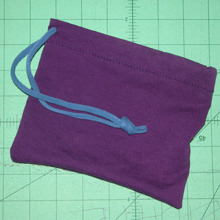 t-shirt drawstring bag - uncinched