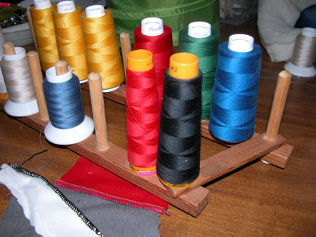 serger spools on plate rack_450px