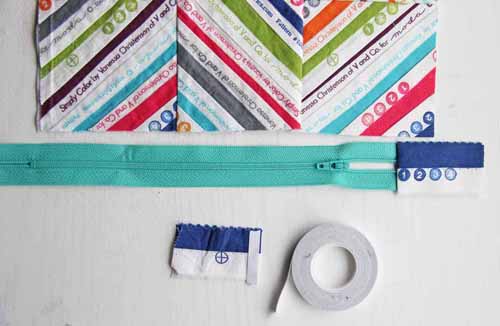 Zipped Up Selvage Pouch Free Tutorial