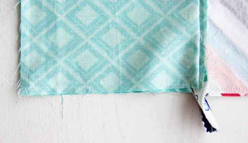 Zipped Up Selvage Pouch Free Tutorial