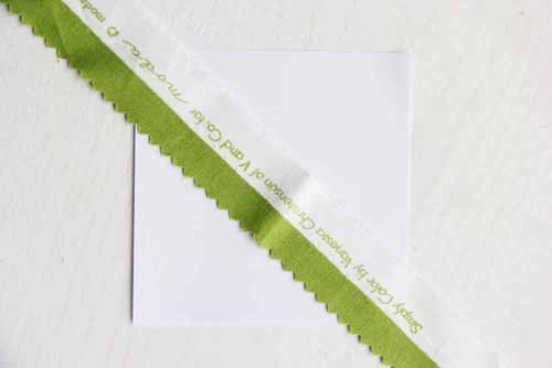 Zipped Up Selvage Pouch Free Tutorial