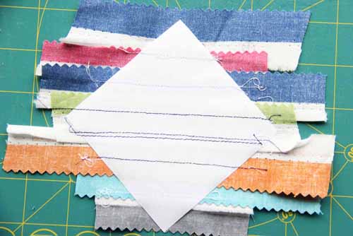 Zipped Up Selvage Pouch Free Tutorial