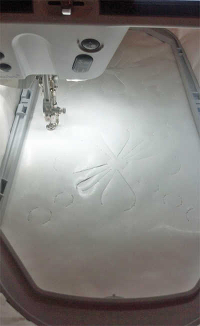 one-hour wonder swing coat - cutwork stencil 400px