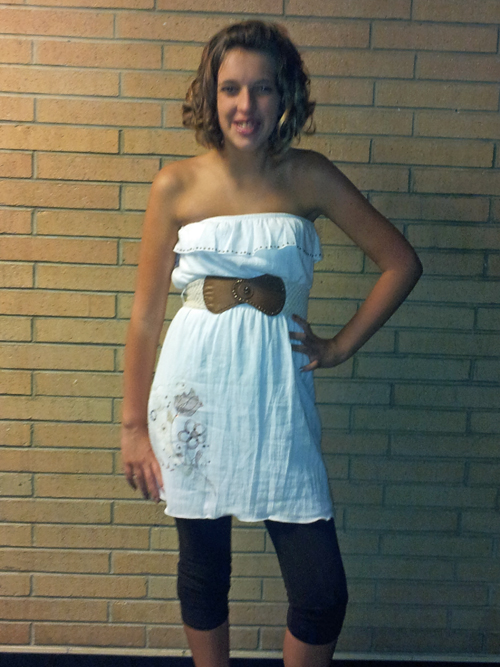 shelby in her 4-H dress