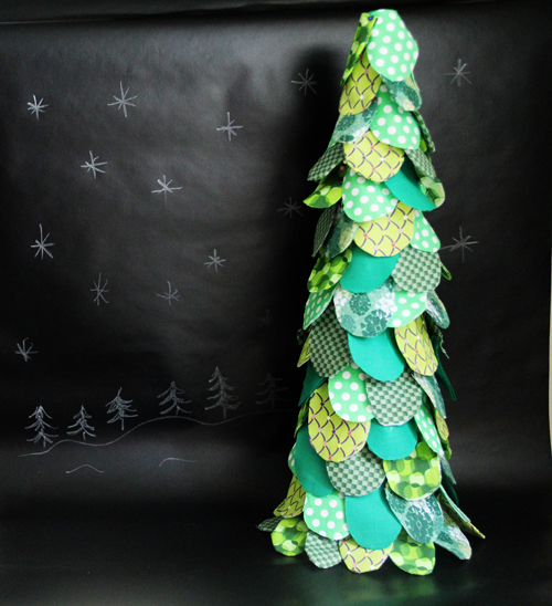 fat quarter christmas tree - 500px - Fat Quarter Tree in chalkboard forest