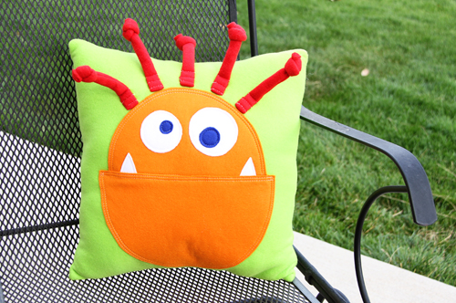 monster pillow 20 - 500px