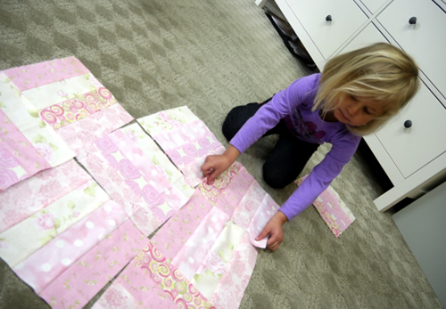 kari karr - doll quilt with anna - 8 - 500px