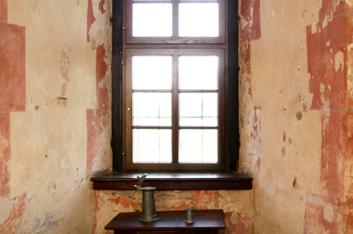 wedding - castle window - interior 500px wide