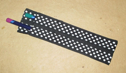 Easy DIY Ribbon Pencil Case