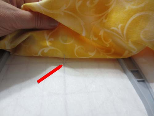 Aligning Centers for Hoopless Embroidery