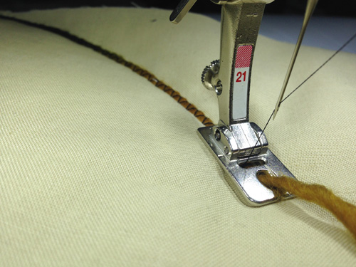 BERNINA Braiding Foot 21