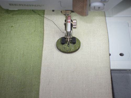 Button Sew-On Foot #18