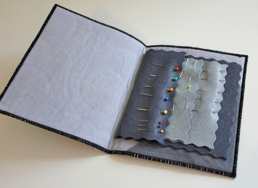 DIY Wool Applique Needle Case