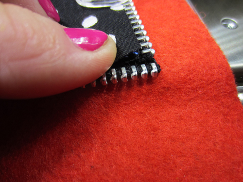 add second zipper tape