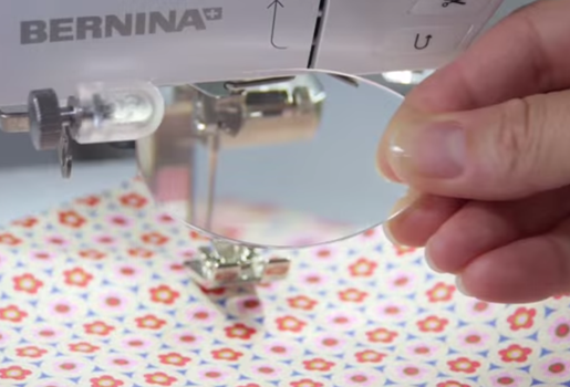 magnifying lens