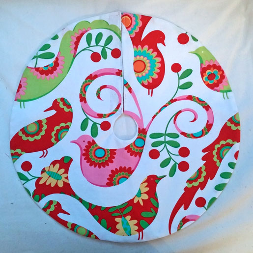 DIY Mini Holiday Tree Skirt