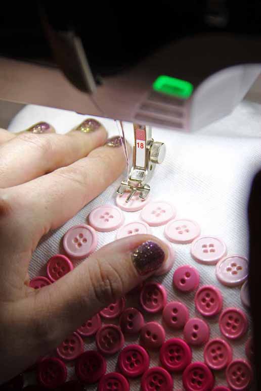 button sew on foot