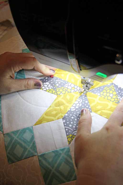 BERNINA circle quilting