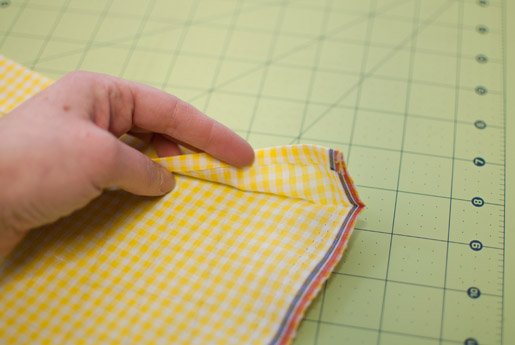 Folding the outer layer skirt piece
