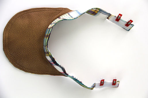 BERNINA Visor Tutorial Add Velcro_Step 14