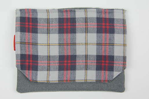 BERNINA Wool-iPad-Case-Step 13