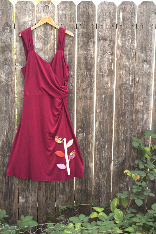 BERNINA Applique Dress Tutorial