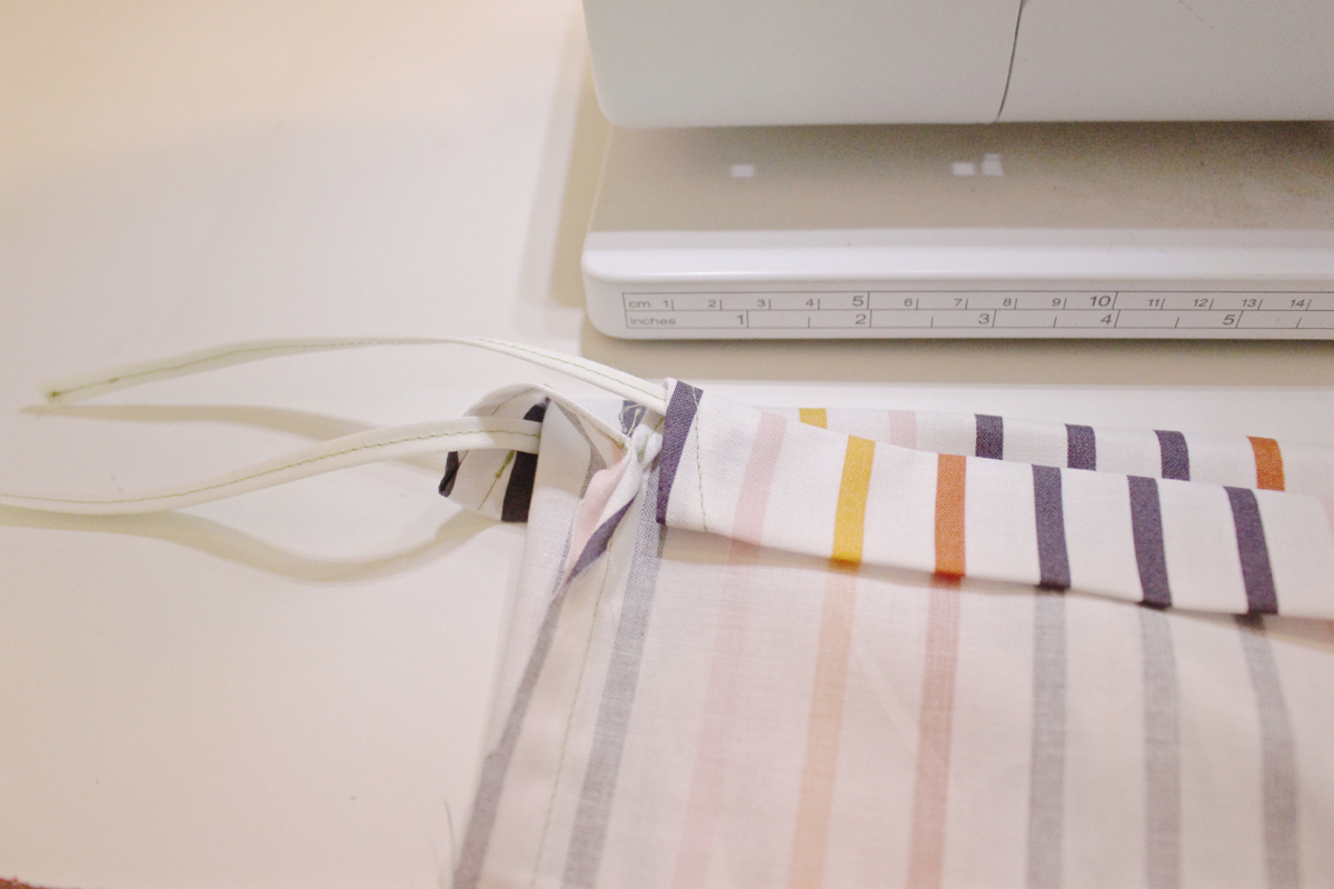 DIY 10-minute shoe bags step eight: insert bias tape
