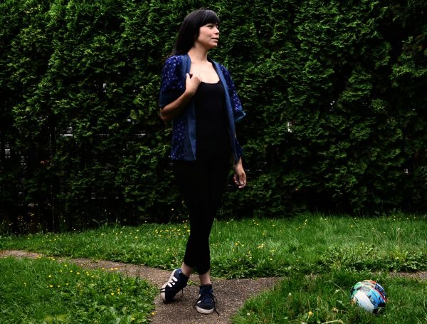Sewing Tutorial: How to make an Easy Kimono Top Sewing Tutorial: How to make an Easy Kimono Top