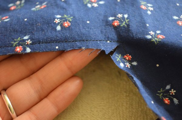 Sewing Tutorial: How to make an Easy Kimono Top Sewing Tutorial: How to make an Easy Kimono Top