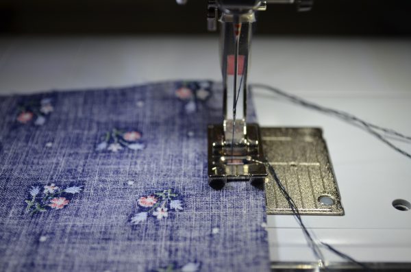 Sewing Tutorial: How to make an Easy Kimono Top Sewing Tutorial: How to make an Easy Kimono Top