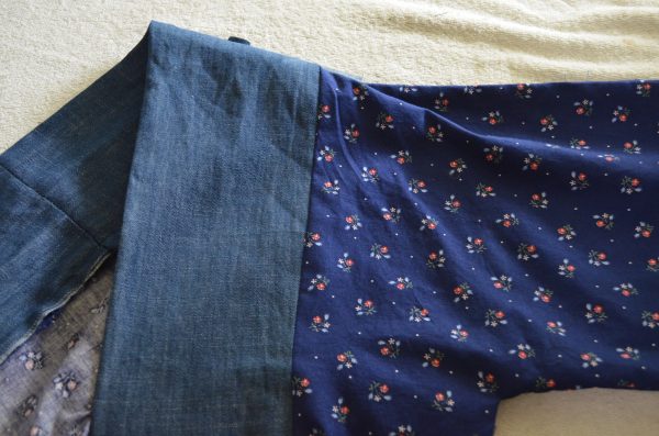 Sewing Tutorial: How to make an Easy Kimono Top Sewing Tutorial: How to make an Easy Kimono Top