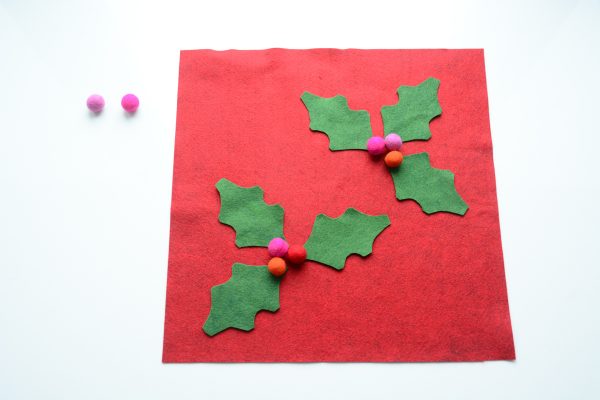 Felt Holly Berry Pillow Pom Poms-4928