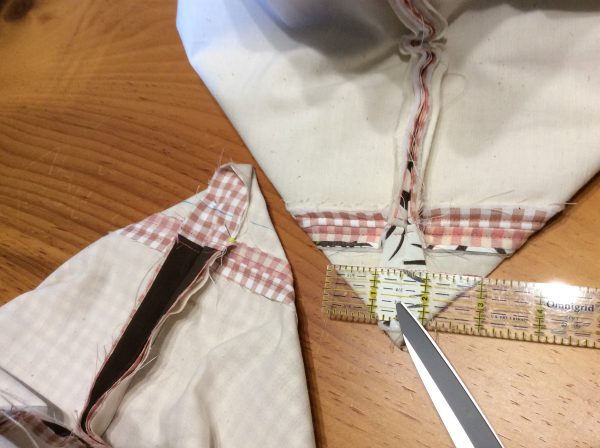 Pin the bottom together with the sides