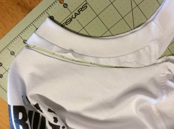 T-shirt Tunic Tutorial-remove the entire neck edging