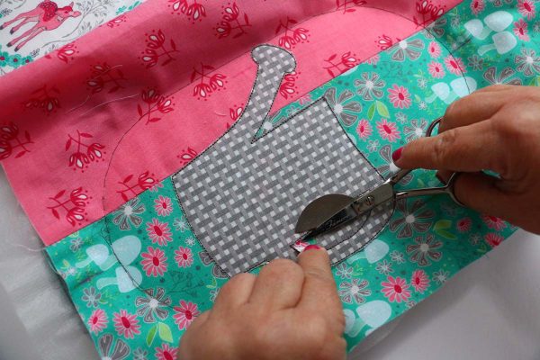 Step 6, Embroidering the Hello Spring Embroidered Pillow