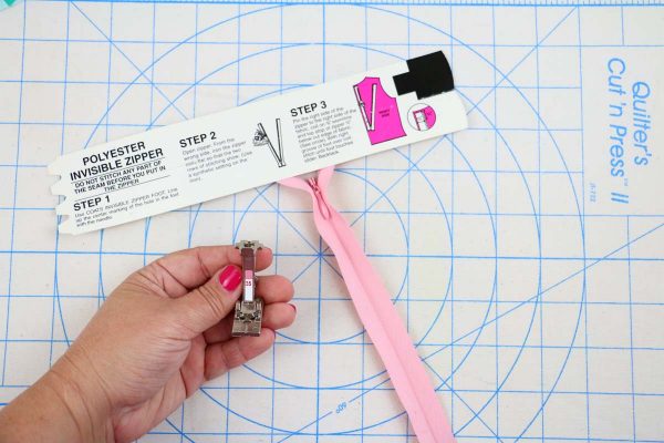 Step 9, Attaching the invisible zipper