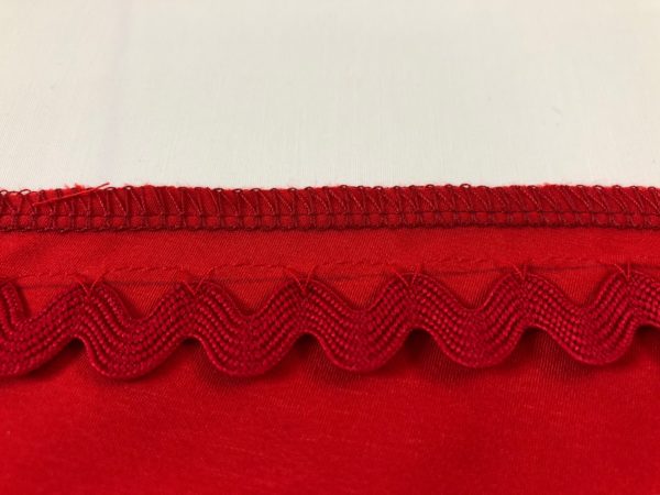 Floating Rickrack Trim Tutorial 1200 x 800 BERNINA WeAllSew Blog - Erica Bunker