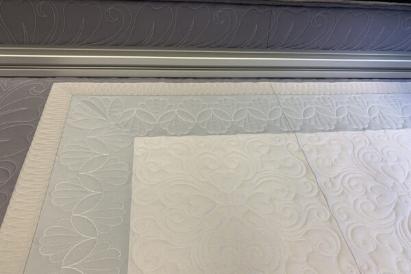 Corners and borders with BERNINA Q-matic